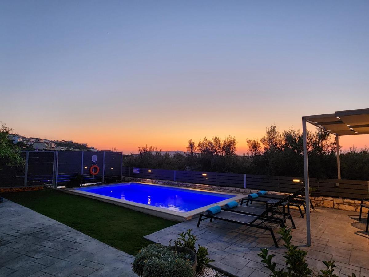 Sheila With Private Pool * Roumeli